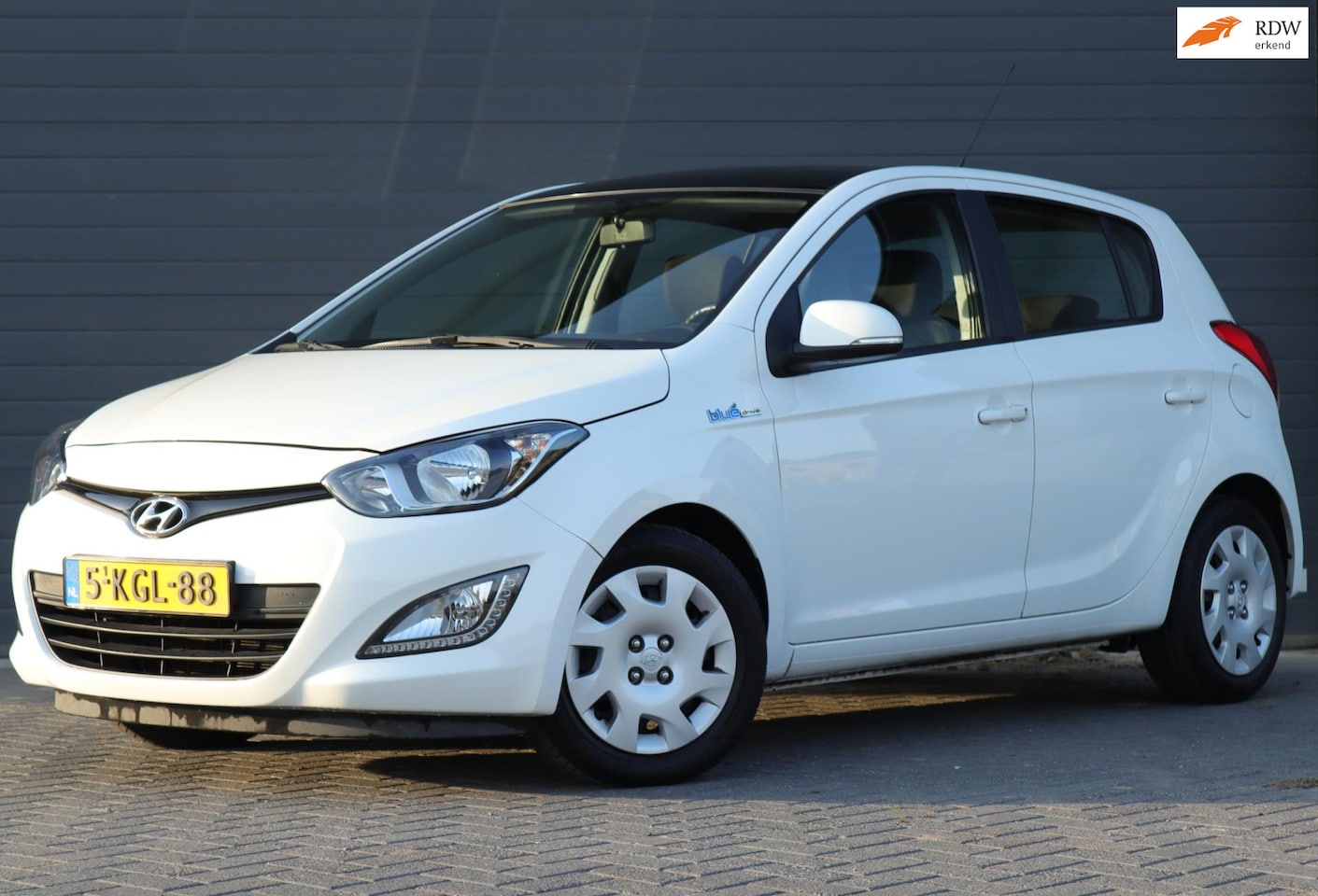 Hyundai i20 - 1.2i Go! 1.2i Go! - AutoWereld.nl