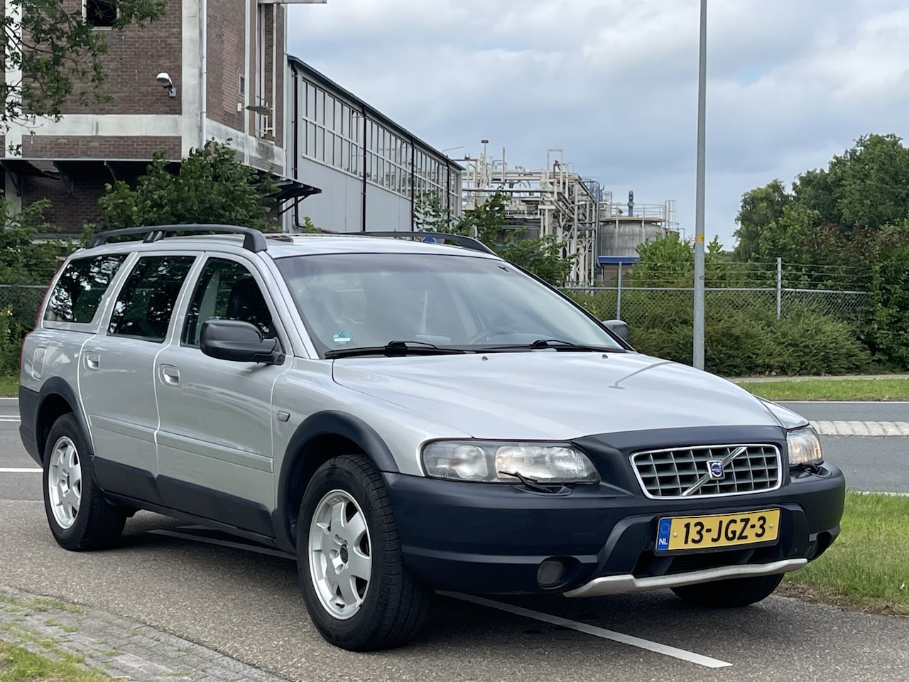 Volvo V70 Cross Country - 2.4 T XC70 AWD |  Cross Country | Comfort Line | Automaat | Lederen Bekleding - AutoWereld.nl