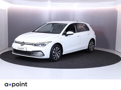 Volkswagen Golf - 1.4 eHybrid Style 204 pk Automaat (DSG) | Navigatie | Parkeersensoren | Adaptieve cruise c