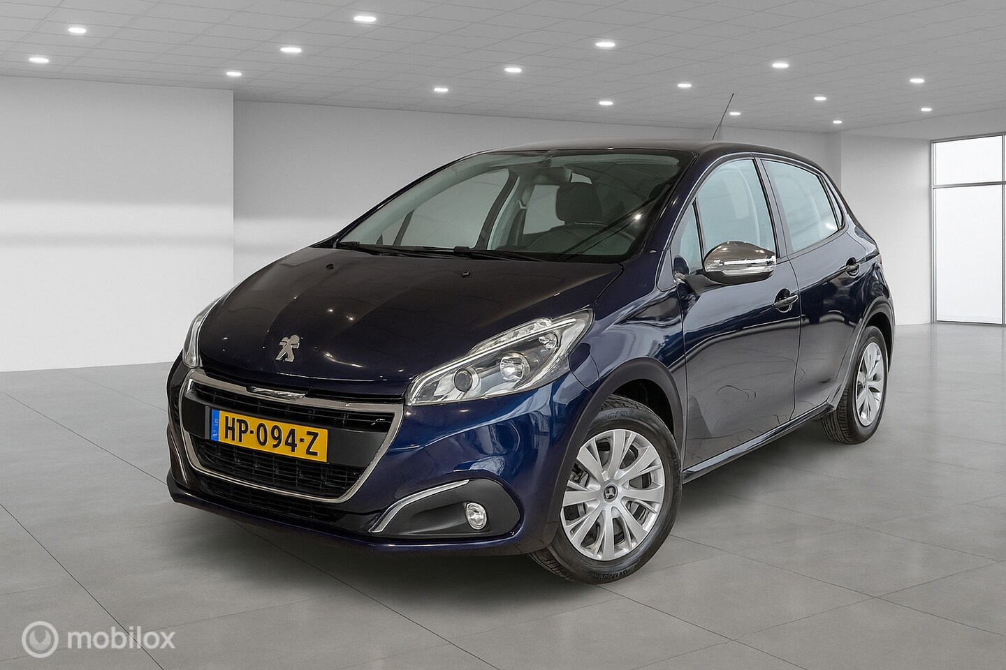 Peugeot 208 - 1.2 VTi 5drs PDC Xenon Airco Navigatie NAP ✅ - AutoWereld.nl