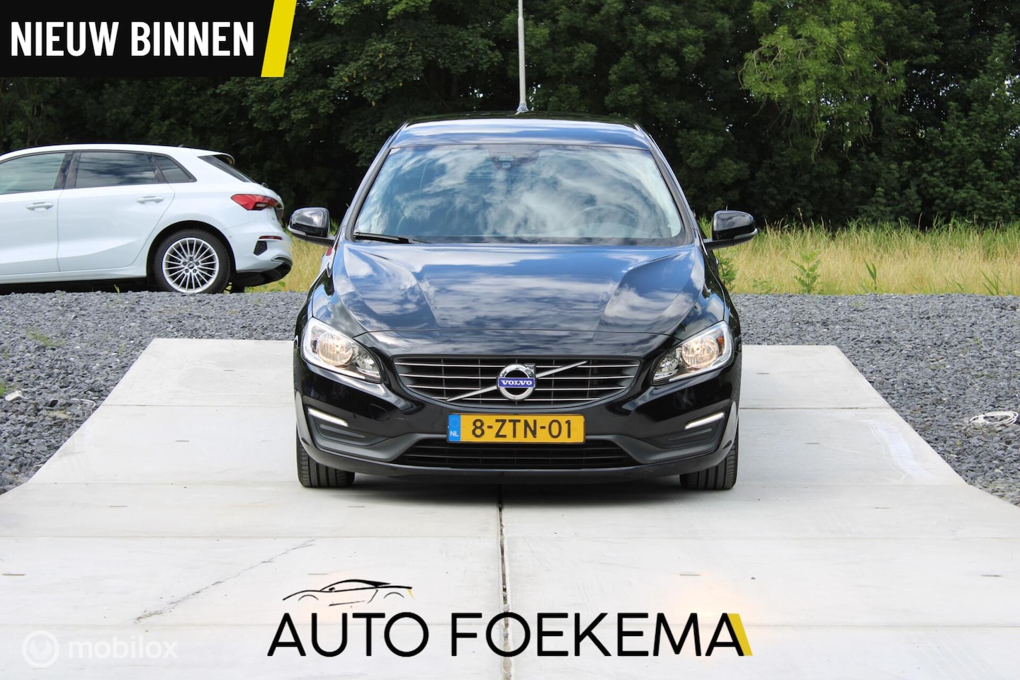 Volvo V60 - 1.6 T3 Kenetic AUTOMAAT CLIMA GOED ONDERHOUDEN - AutoWereld.nl