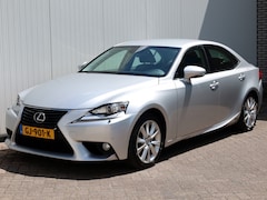 Lexus IS - 300h Business Line | Half Leder | Parkeersensoren | Navigatie