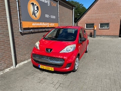 Peugeot 107 - 1.0-12V XR