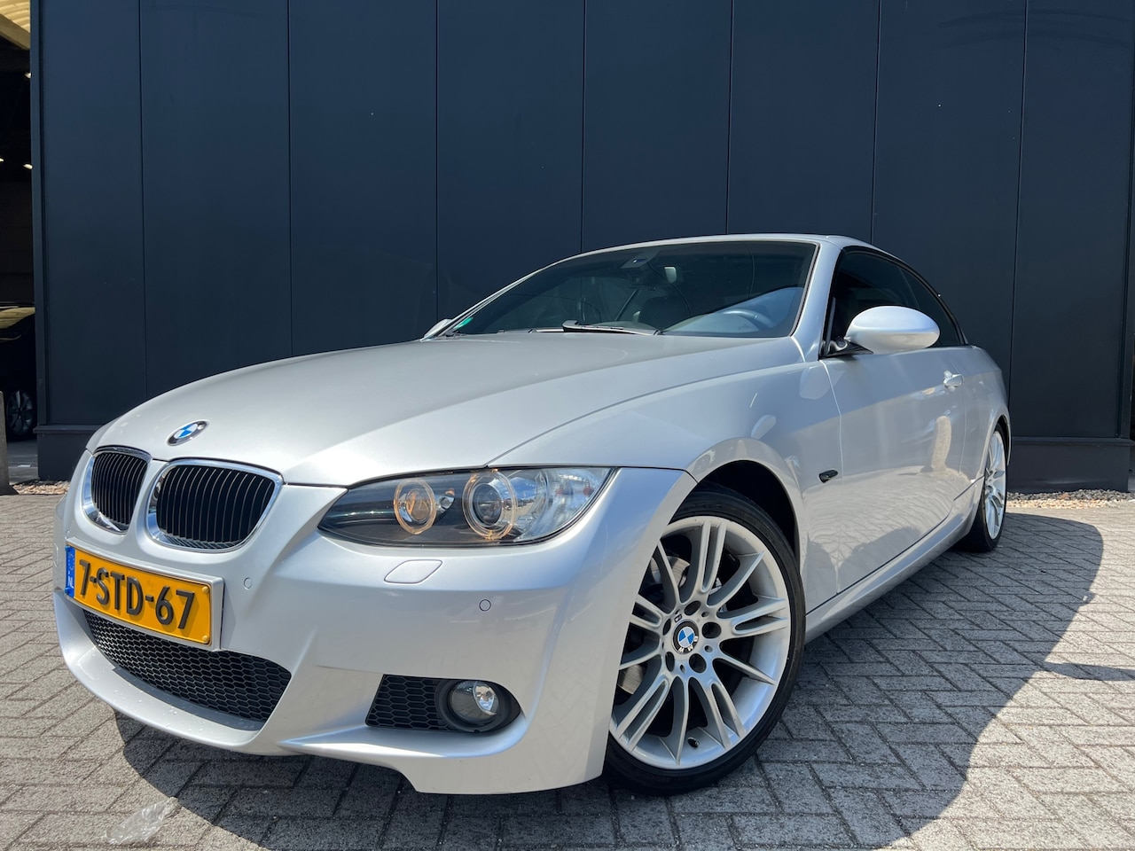 BMW 3-serie Cabrio - 320i M-Sport '09 18Lmv/Navi/Leer/ZeerMooi - AutoWereld.nl
