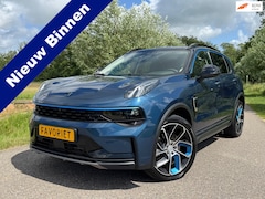 Lynk & Co 01 - 1.5 PHEV / Incl. BTW Auto / Panorama dak / Automaat / Navi / 360° Camera / Cruise Control