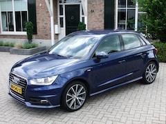 Audi A1 Sportback - 1.0 TFSI Adrenalin , Pdc achter , Airco , Cruise control , Blue-tooth enz