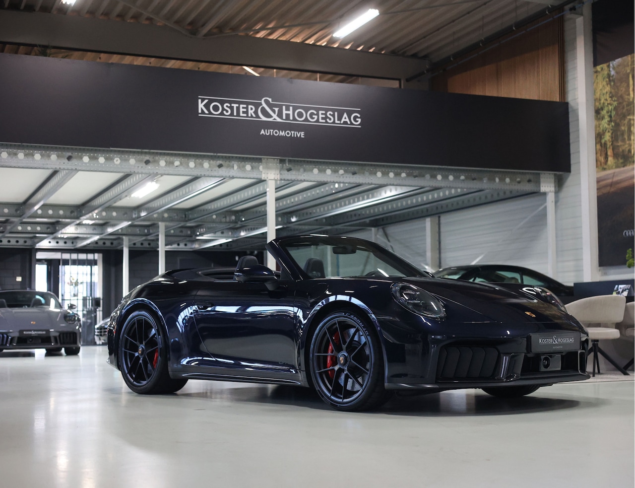 Porsche 911 Cabrio - Carrera 4 GTS | PTS - Sport Chrono - AutoWereld.nl