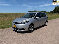Renault Grand Scénic - 1.2i TCe Bose Systeem Navigatie Cruise Climate PDC Trekhaak LED ISOFIX Bluetooth