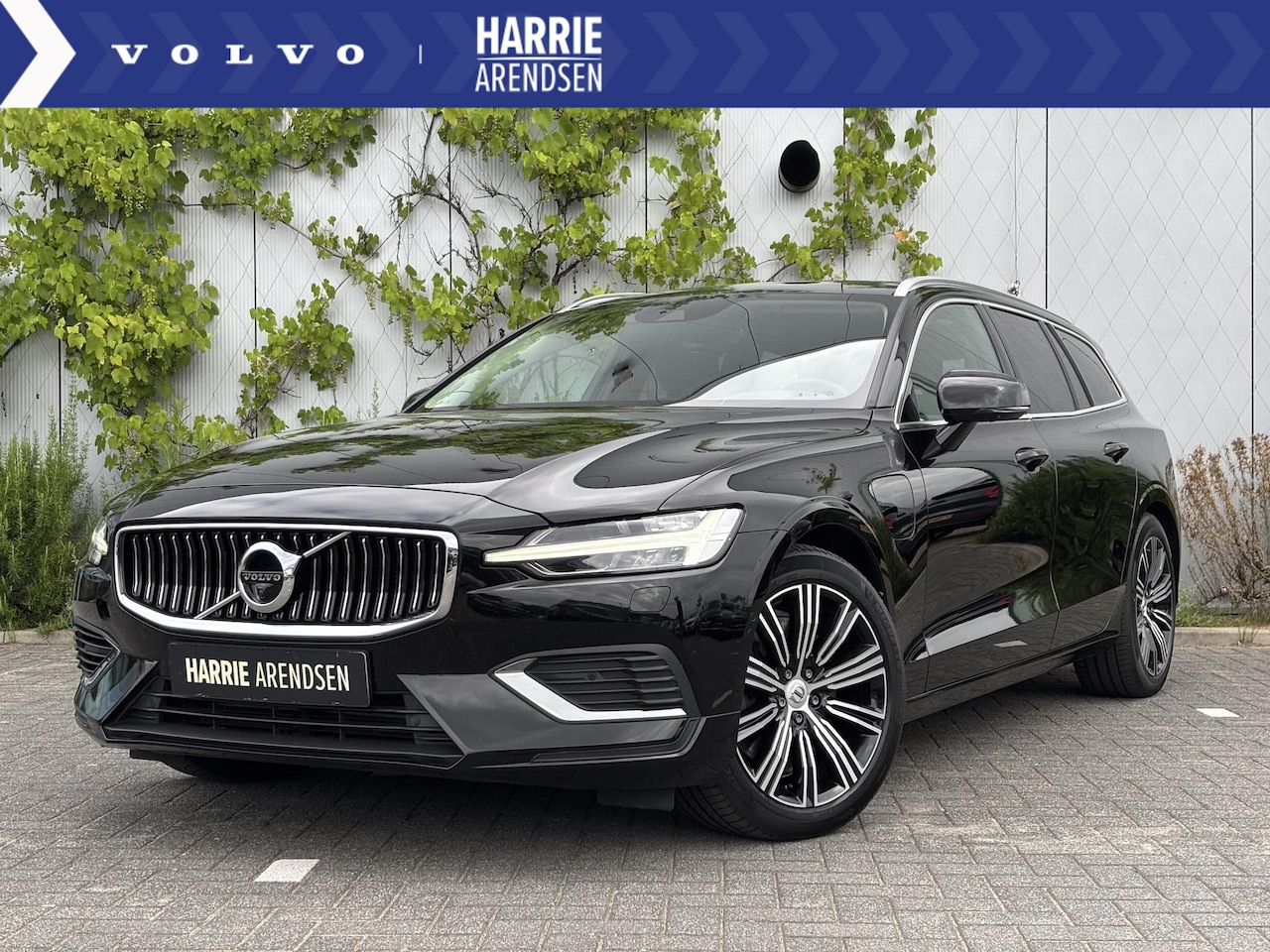 Volvo V60 - Recharge T6 AWD Inscription Expression | Adaptieve LED koplampen | BLIS Dodehoek waarschuw - AutoWereld.nl