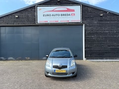 Toyota Yaris - 1.3 VVTi Sol