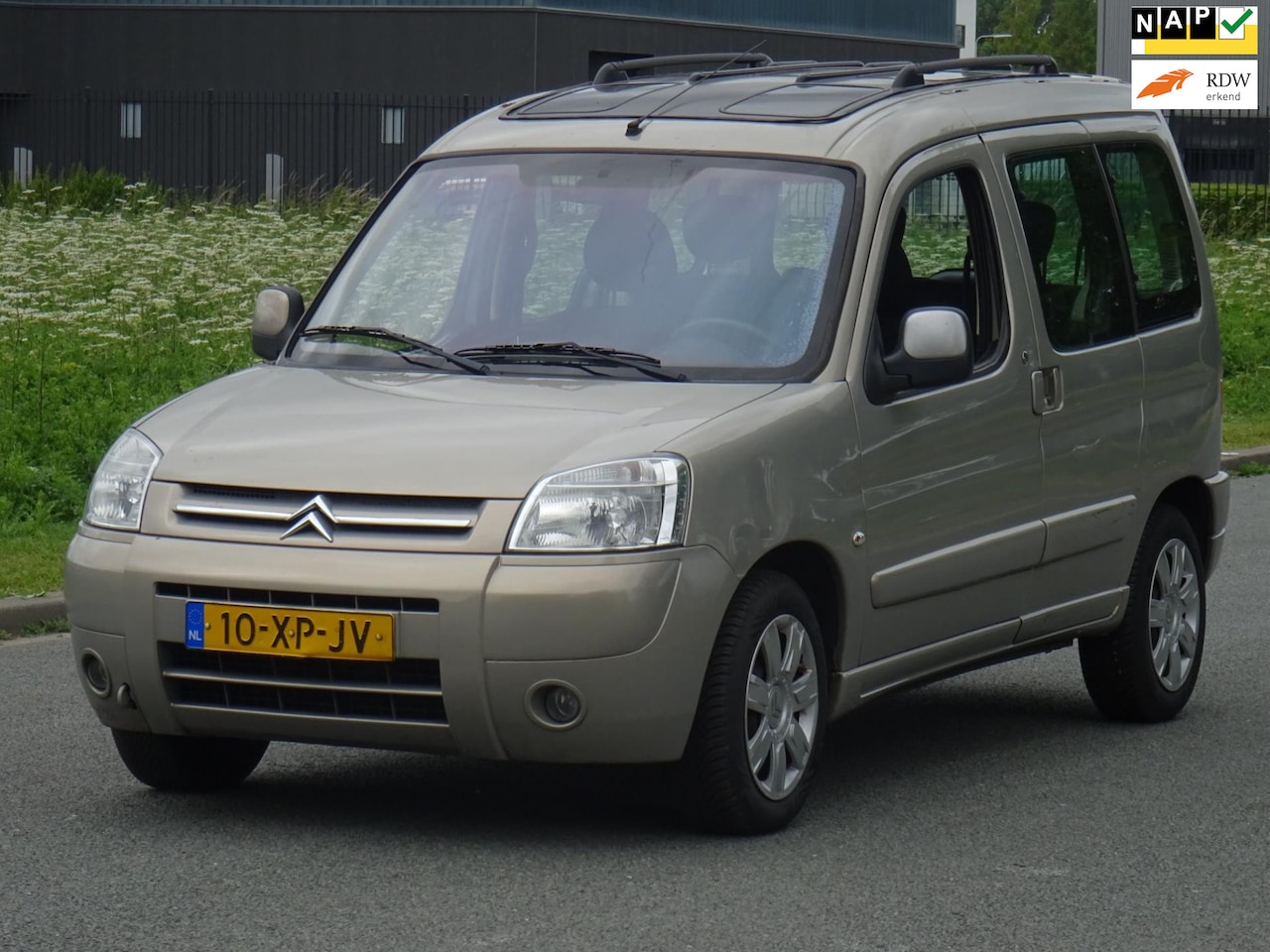 Citroën Berlingo - 1.6i Multispace Image NAP/AIRCO/CRUISE/APK - AutoWereld.nl