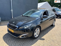 Peugeot 308 SW - 1.2 e-THP Première (Techniesch slecht Motor loopt nog wel maar niet goed)