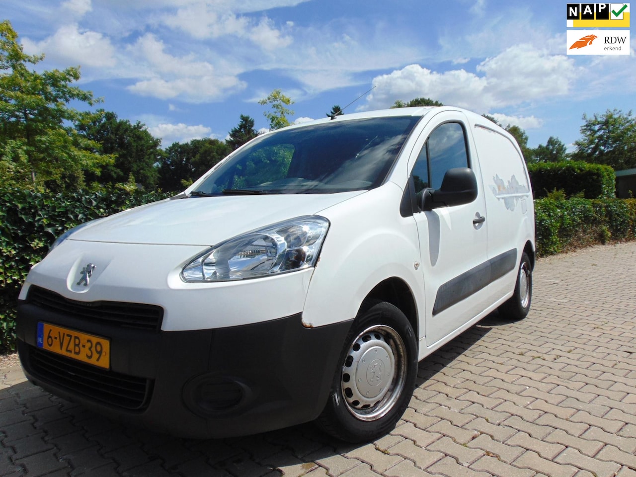 Peugeot Partner - 120 1.6 HDI L1 XR Profit + , Airco / Cruise / Elec.Pakket / Trekhaak. - AutoWereld.nl