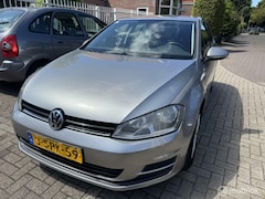 Volkswagen Golf - 1.2 TSI Trendline
