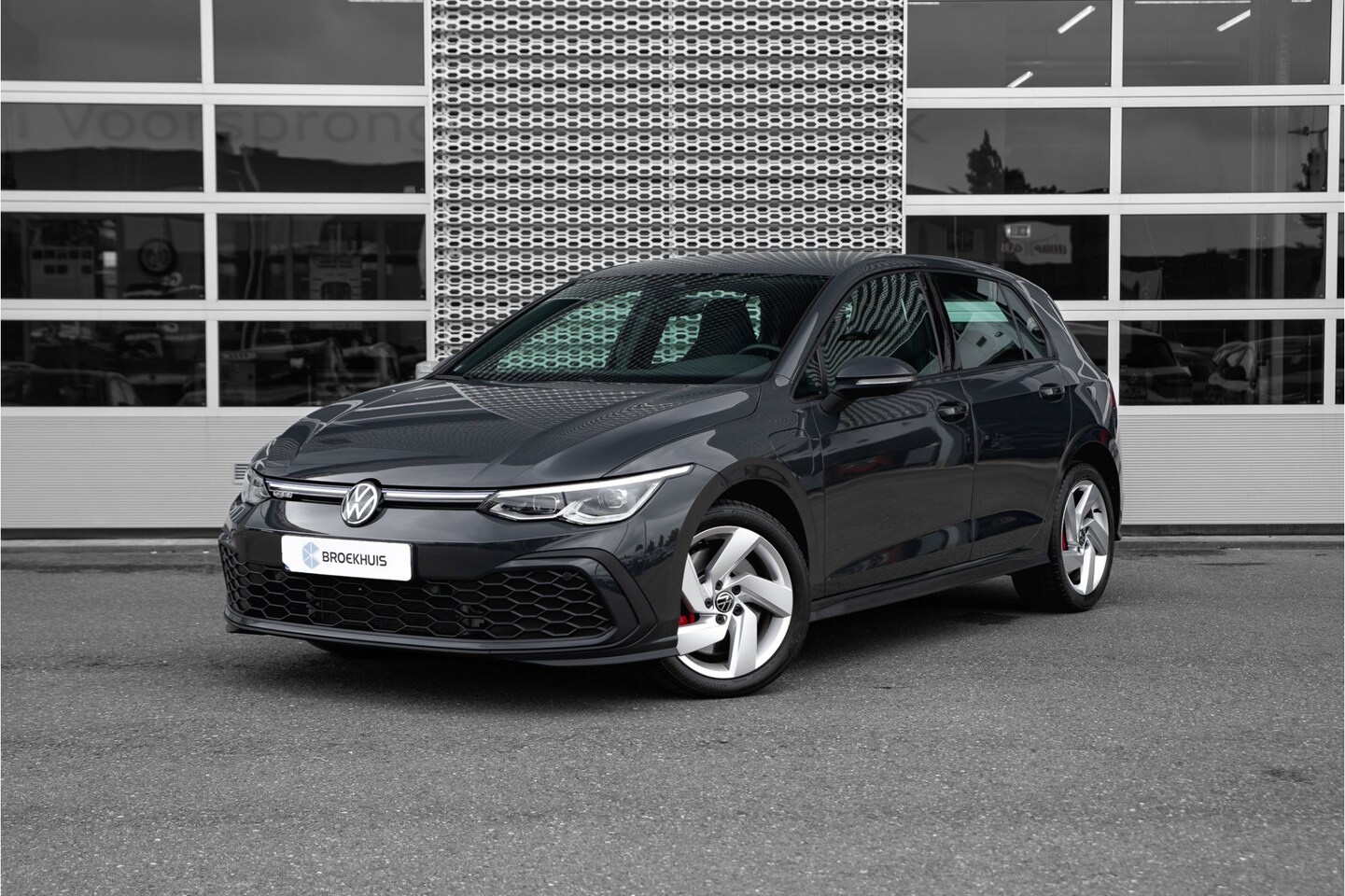 Volkswagen Golf - 1.4 eHybrid GTE | Navigatie | Carplay | Parkeersensoren - AutoWereld.nl