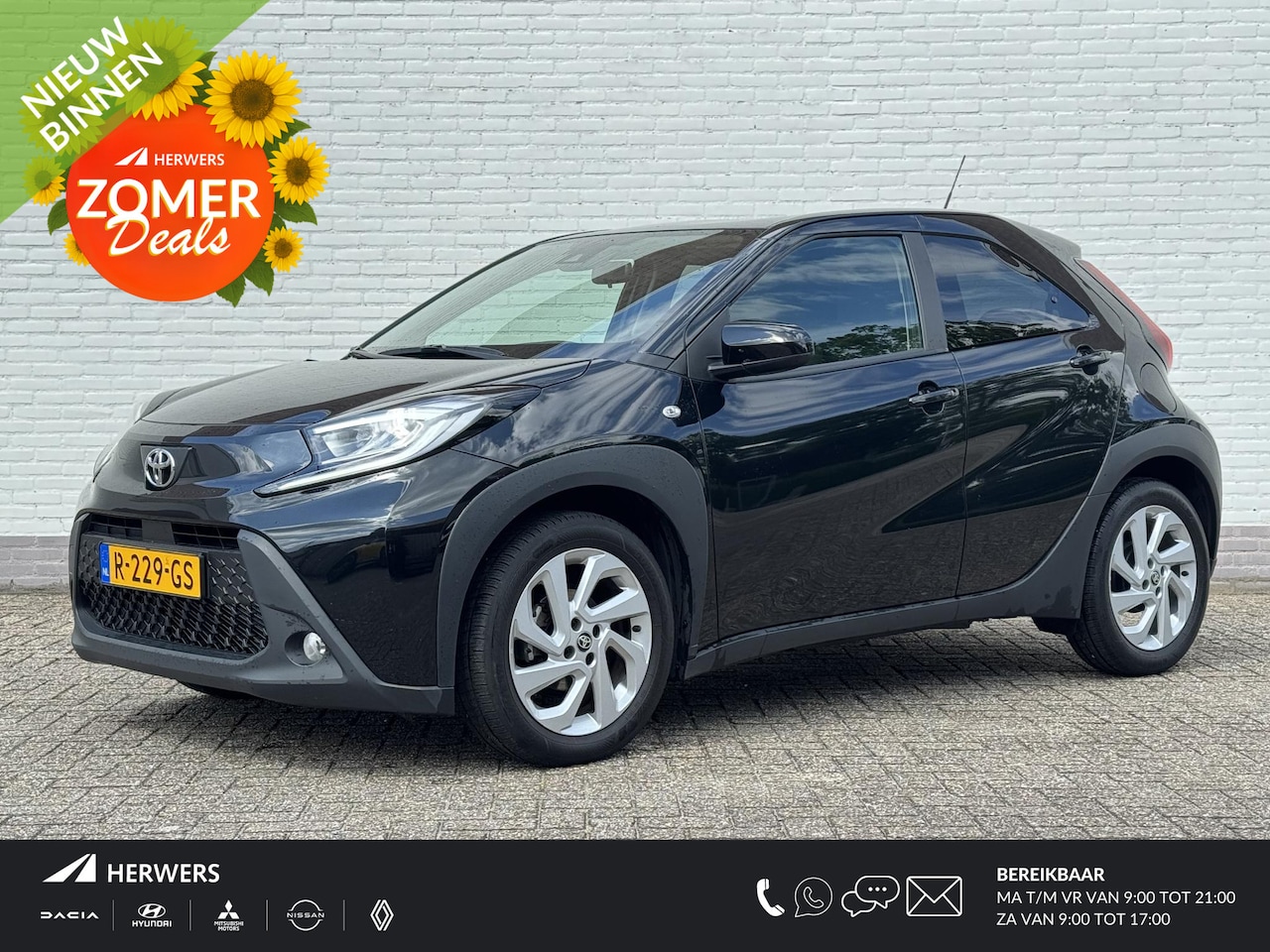 Toyota Aygo X - 1.0 VVT-i MT first / Afn. Trekhaak / Camera / Apple Carplay & Android Auto / DAB / LED / E - AutoWereld.nl