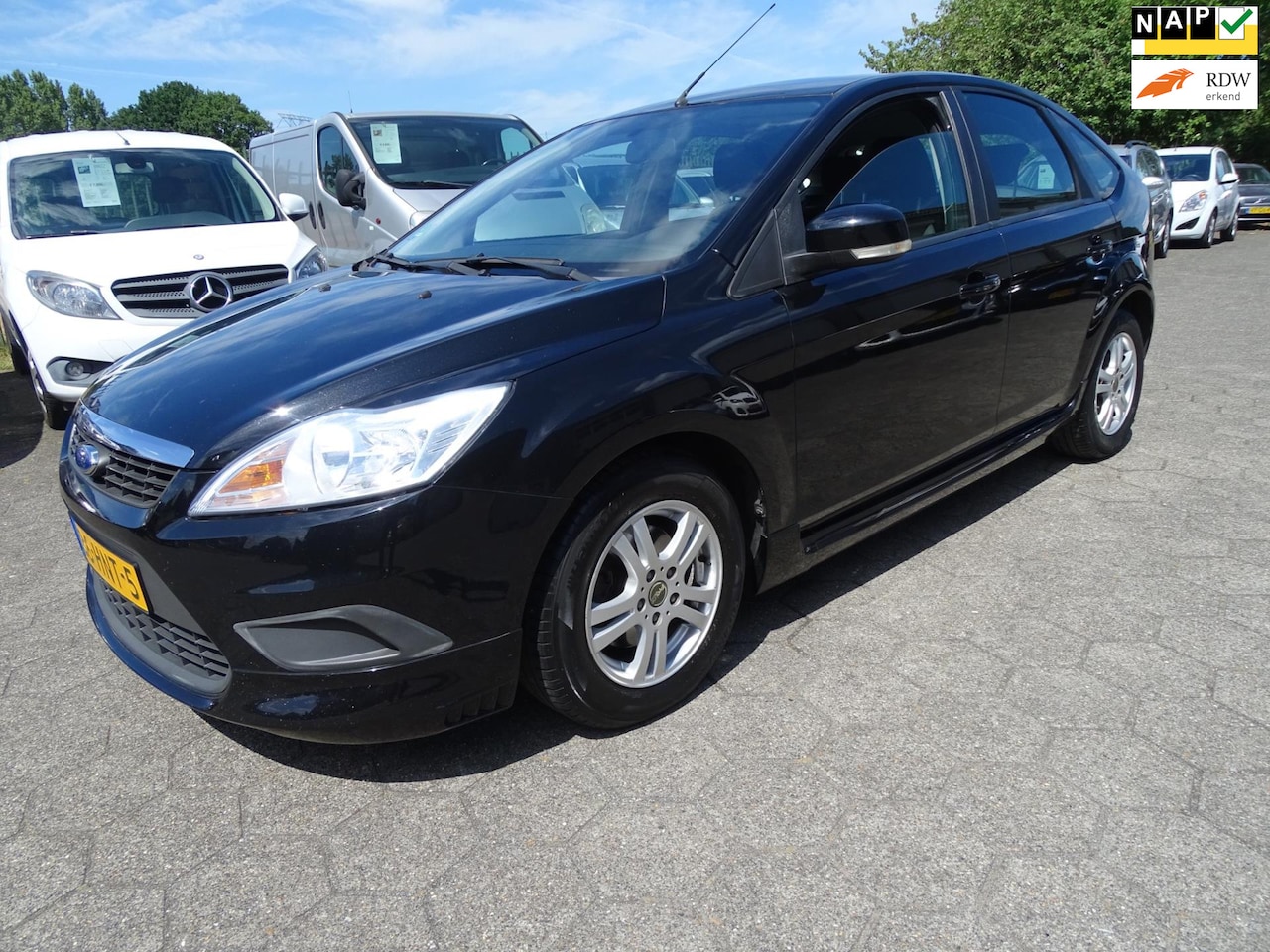 Ford Focus - 1.6 TDCi ECOnetic AIRCO/CRUISE/LMV/5 DEURS - AutoWereld.nl