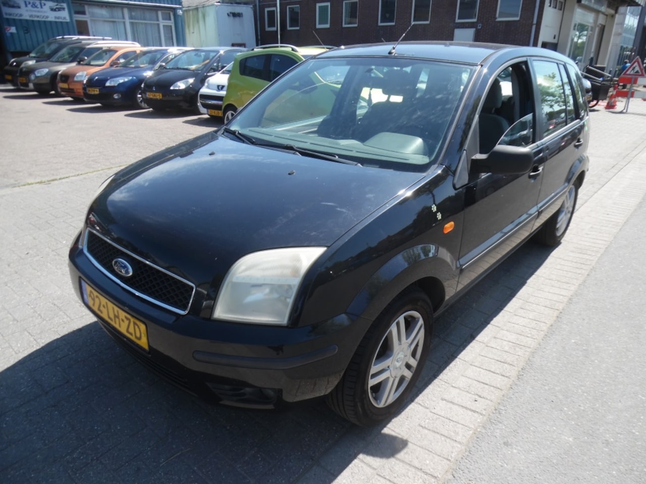 Ford Fusion - apk 3.2026 1.6-16V Luxury airco - AutoWereld.nl