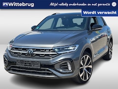 Volkswagen T-Roc - 1.5 TSI 150PK DSG R-Line / Panoramadak / Digital Cockpit Pro / Matrix Koplampen / Achterui