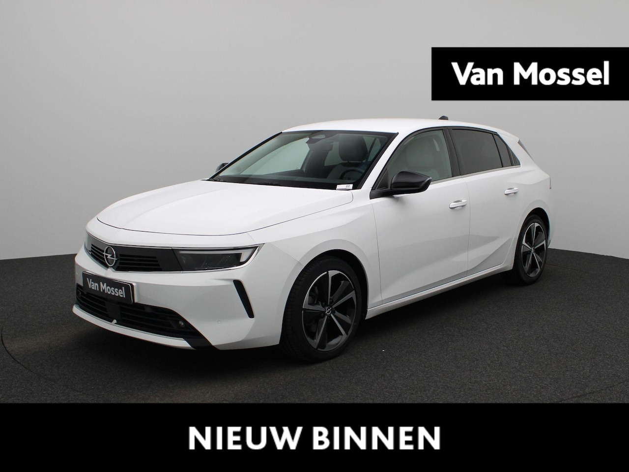 Opel Astra - 1.2 Business Edition | APPLE CARPLAY | ACHTERUITRIJCAMERA | STOEL + STUURWIELVERWARMING | - AutoWereld.nl
