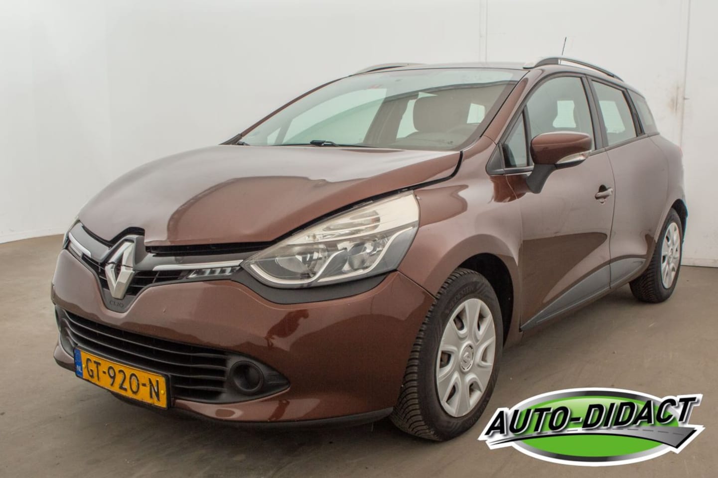 Renault Clio Estate - 1.5 dCi Navi Eco Expression - AutoWereld.nl