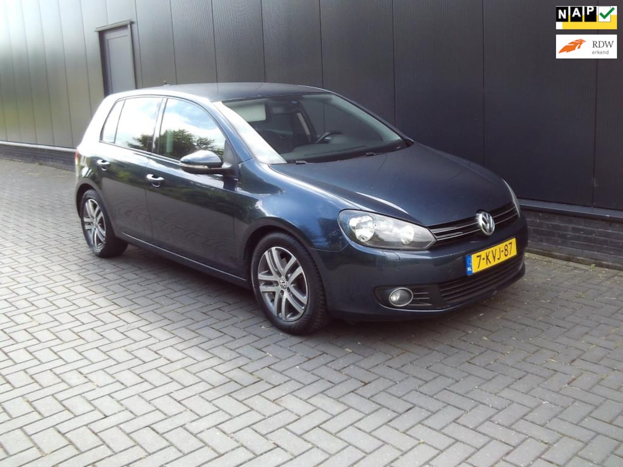 Volkswagen Golf - 1.4 TSI Trendline / AUTOMAAT - AutoWereld.nl