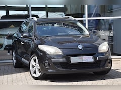 Renault Mégane Estate - 1.4 TCe Dynamique Airco Pdc Nav. Xenon Youngtimer