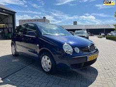 Volkswagen Polo - 1.4-16V Comfortline
