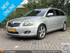 Toyota Avensis Wagon - 2.2 D-4D Luna Business | Climate | Cruise | Navi | PDC | Trekhaak |