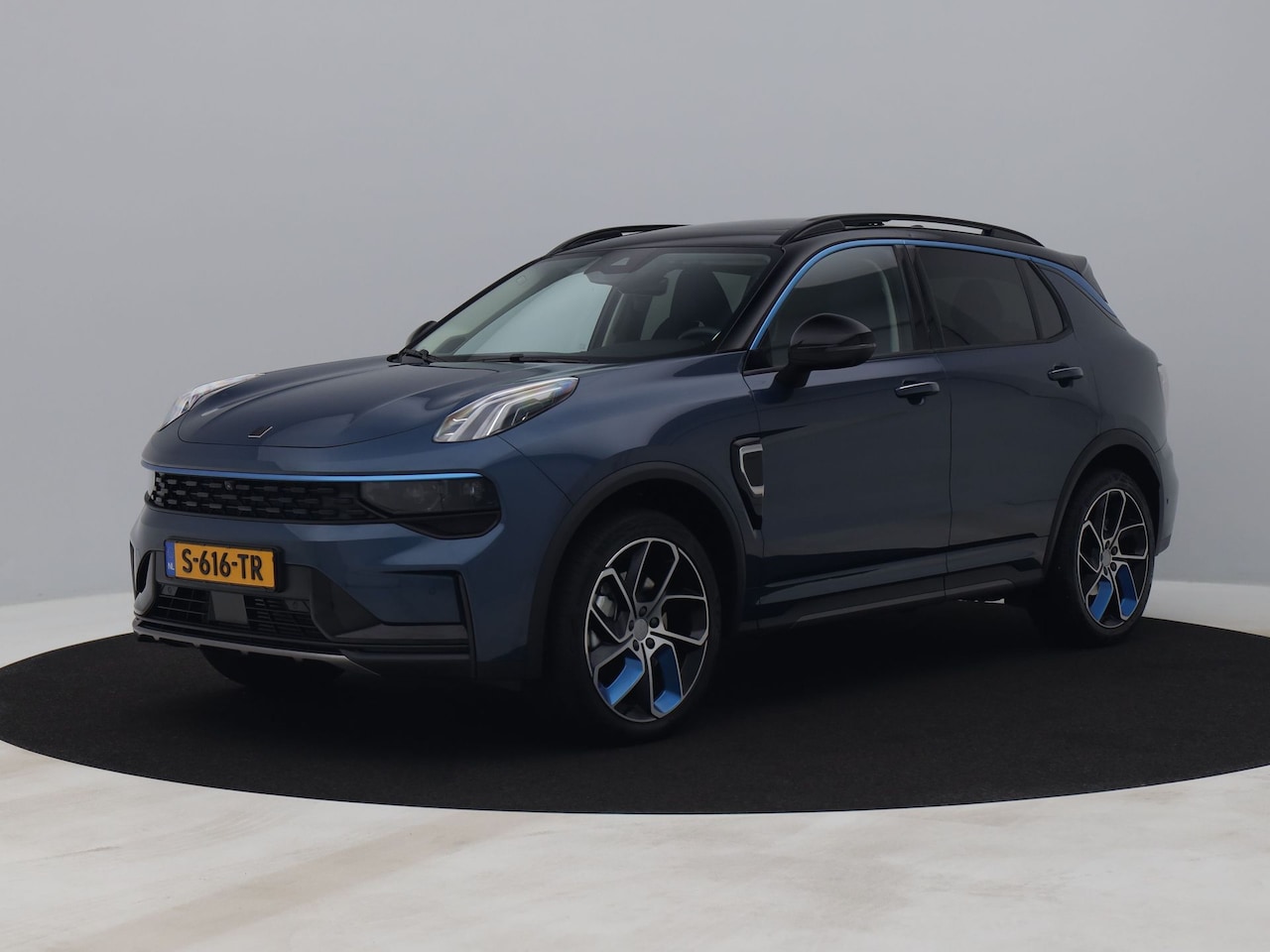 Lynk & Co 01 - 1.5 Plug-in Hybrid | 360° | NLD AUTO - AutoWereld.nl