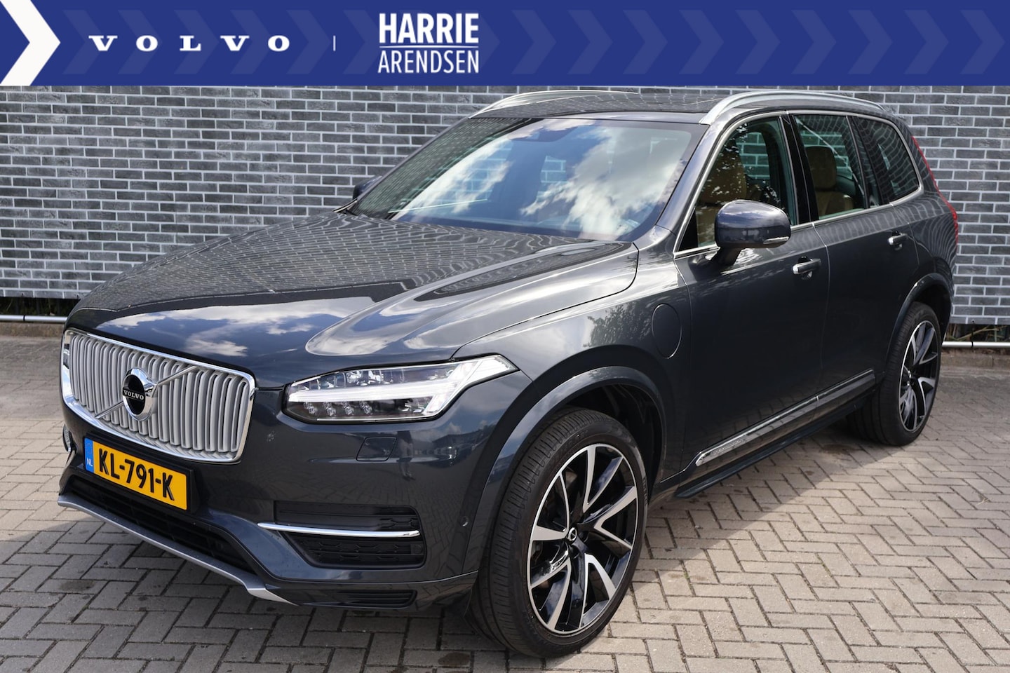 Volvo XC90 - 2.0 T8 Twin Engine AWD Inscription | Adaptieve Cruise Control | Verwarmde + geventileerde - AutoWereld.nl