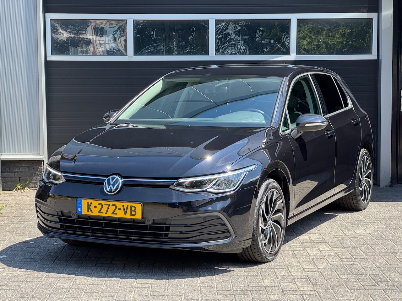 Volkswagen Golf - 2.0 TDI Golf Led, Navi, Camera, Adaptive Cruise, Keyless, Stoelverwarming, Ambient - AutoWereld.nl