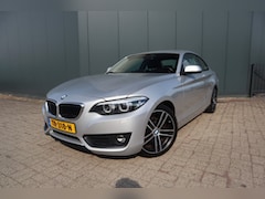 BMW 2-serie Coupé - 218i High Executive Automaat Leder Xenon Navigatie Stoelverwarming