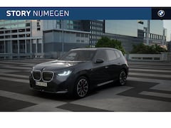 BMW X3 - 30e xDrive M Sport Automaat / Panoramadak / Trekhaak / Sportstoelen / Adaptieve LED / Comf