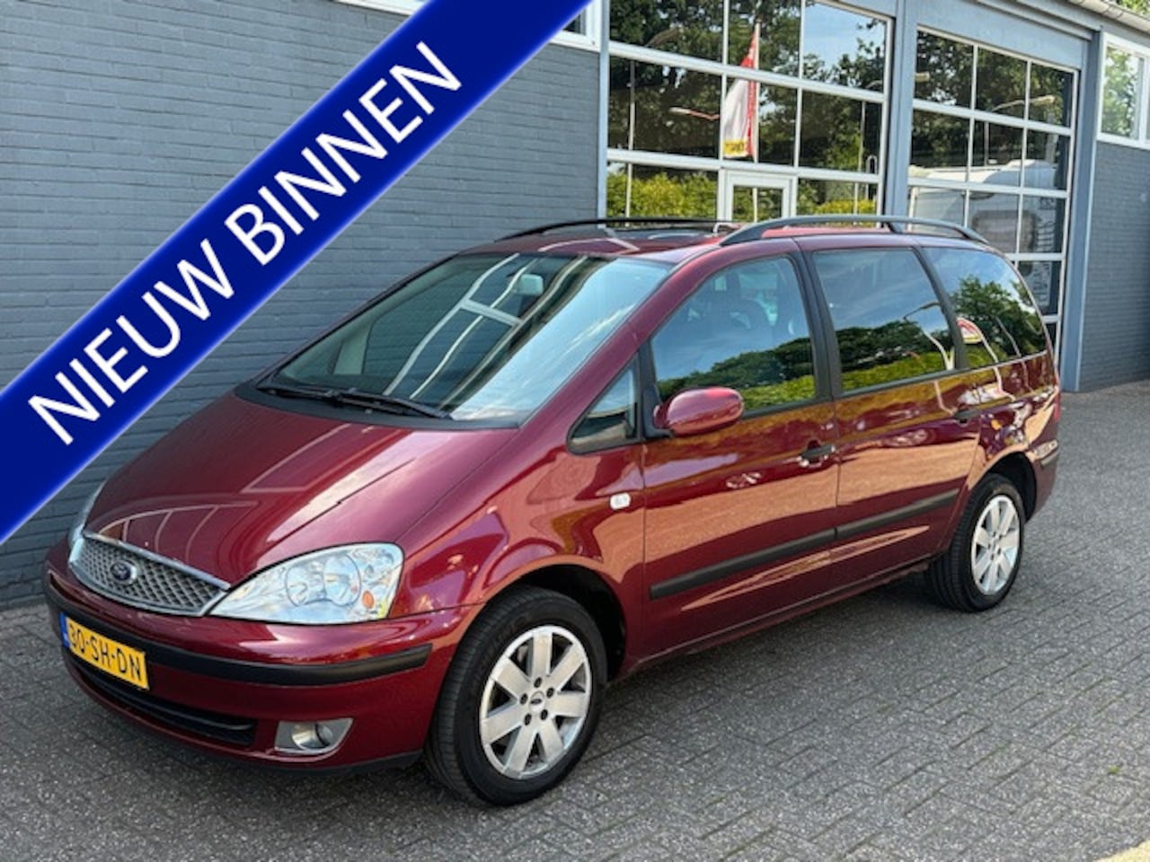 Ford Galaxy - 2.3-16V Futura 7-persoons / Automaat / nieuwe APK - AutoWereld.nl
