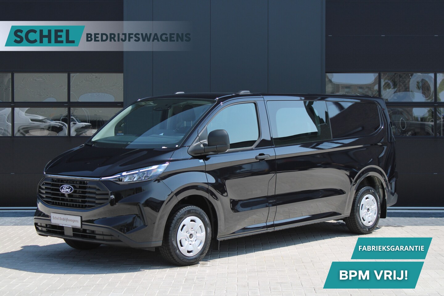 Ford Transit Custom - 320 2.0 TDCI L2H1 Trend DC 136pk - Carplay - Android - Camera - Trekhaak - LED koplampen - - AutoWereld.nl