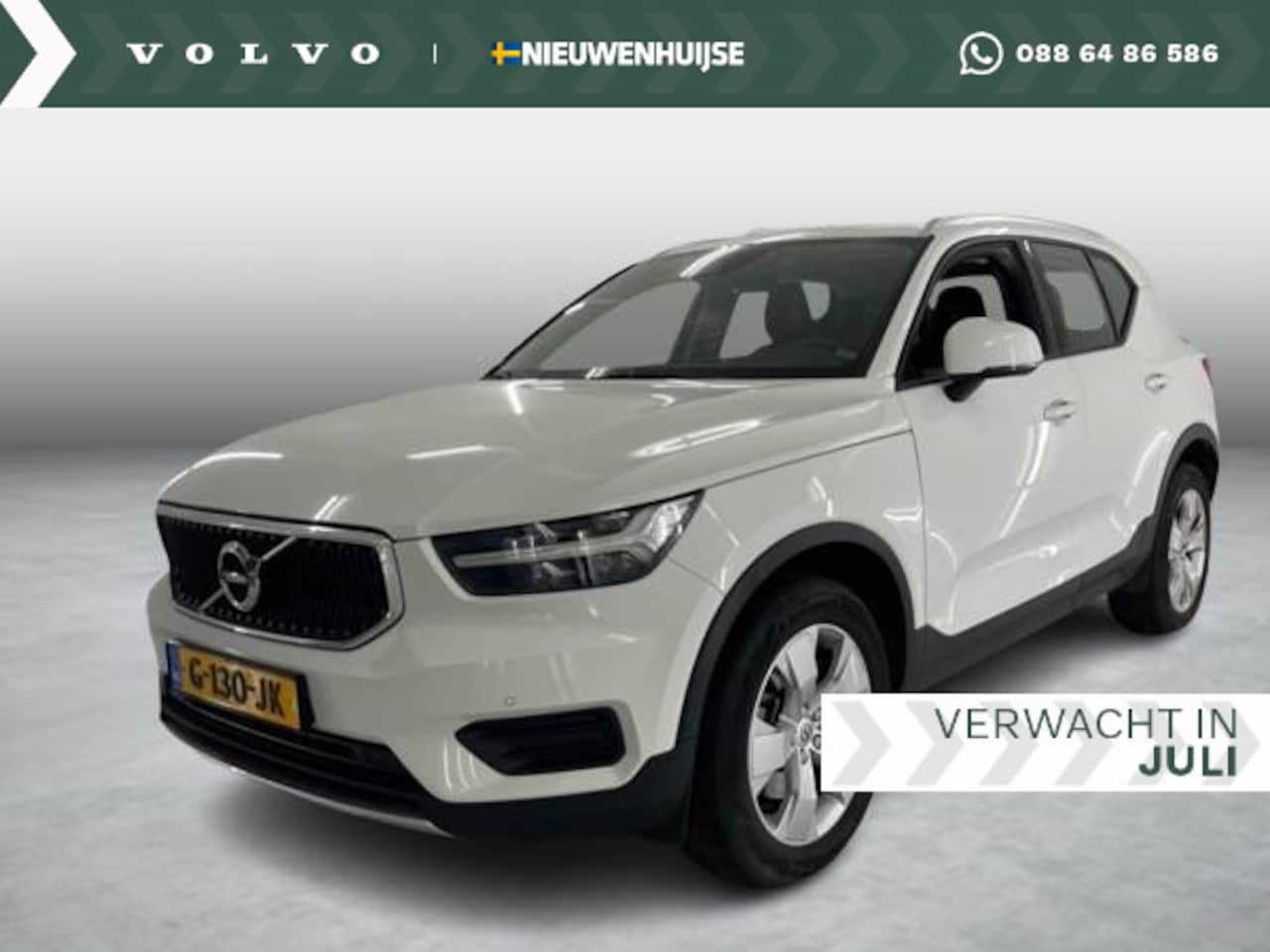 Volvo XC40 - 2.0 T4 Momentum Pro | Stoel verwarming | Parkeersensoren V+A | Camera | Keyless start | Vo - AutoWereld.nl