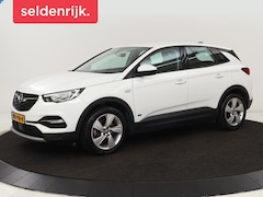 Opel Grandland X - 1.6 Turbo Hybrid Elegance | Trekhaak | Stoelverwarming | Camera | Carplay | Climate contro