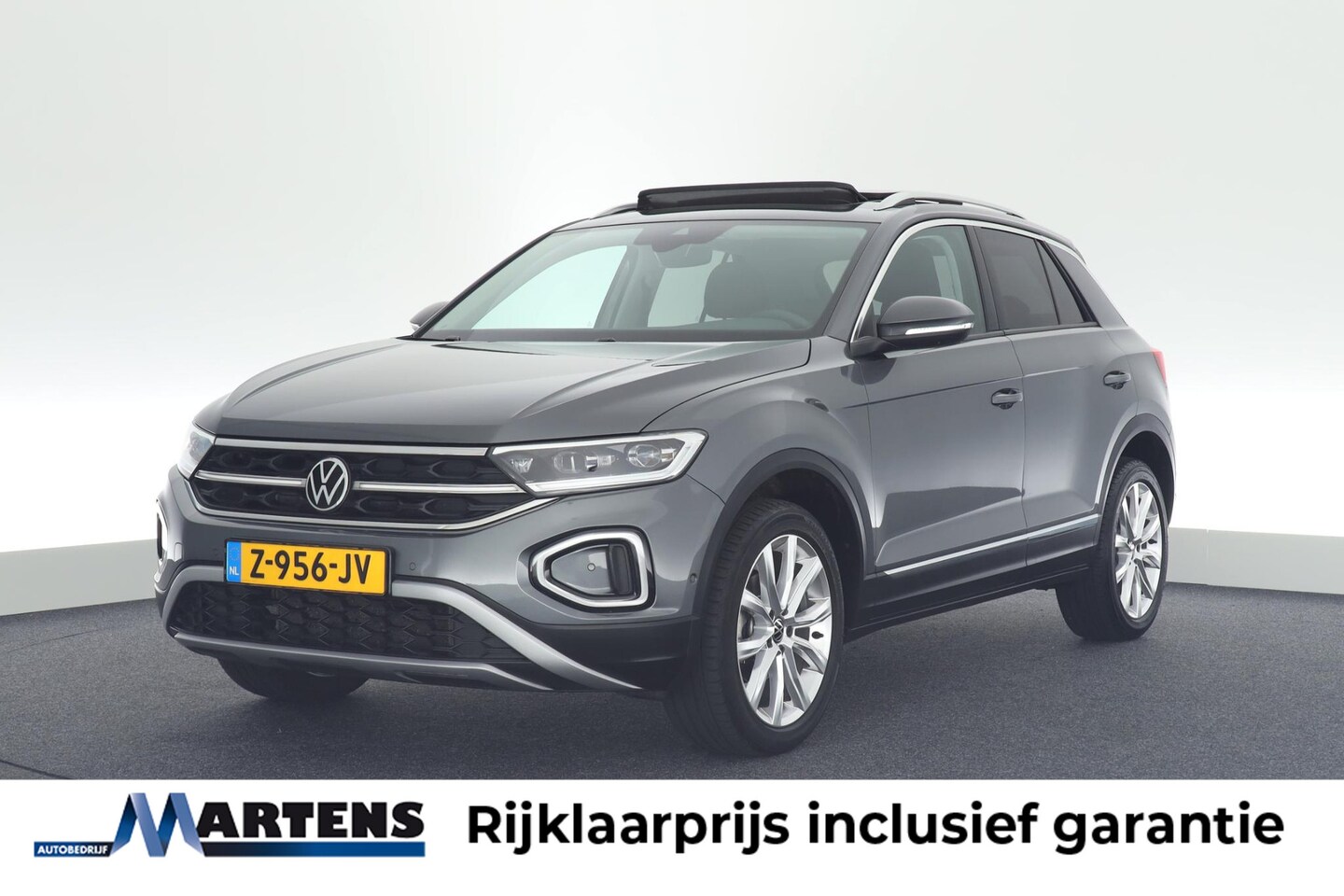 Volkswagen T-Roc - 1.0 TSI 110pk H6 Style Camera Keyless Panoramadak Virtual Cockpit Navigatie - AutoWereld.nl
