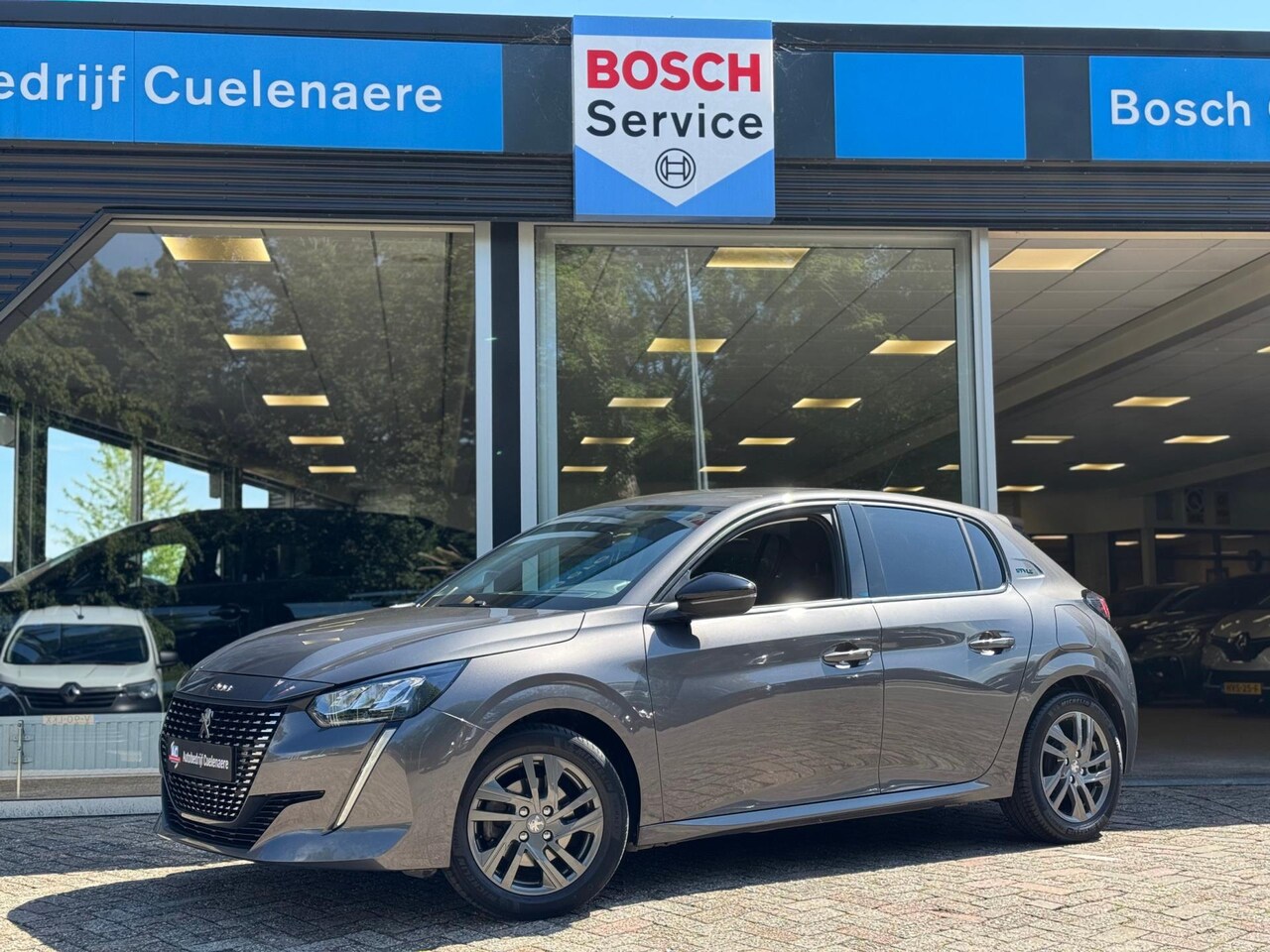Peugeot 208 - 1.2 PureTech 100 Style Navi / Camera / LM velgen - AutoWereld.nl