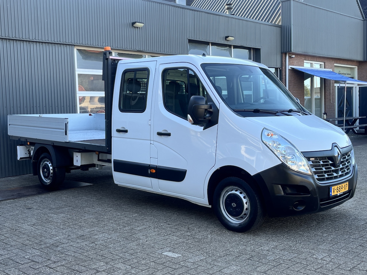 Renault Master - T35 2.3 dCi L3 DC Airco Cruise controle Trekhaak 2500kg trekgewicht Pick-up Openlaadbak Te - AutoWereld.nl