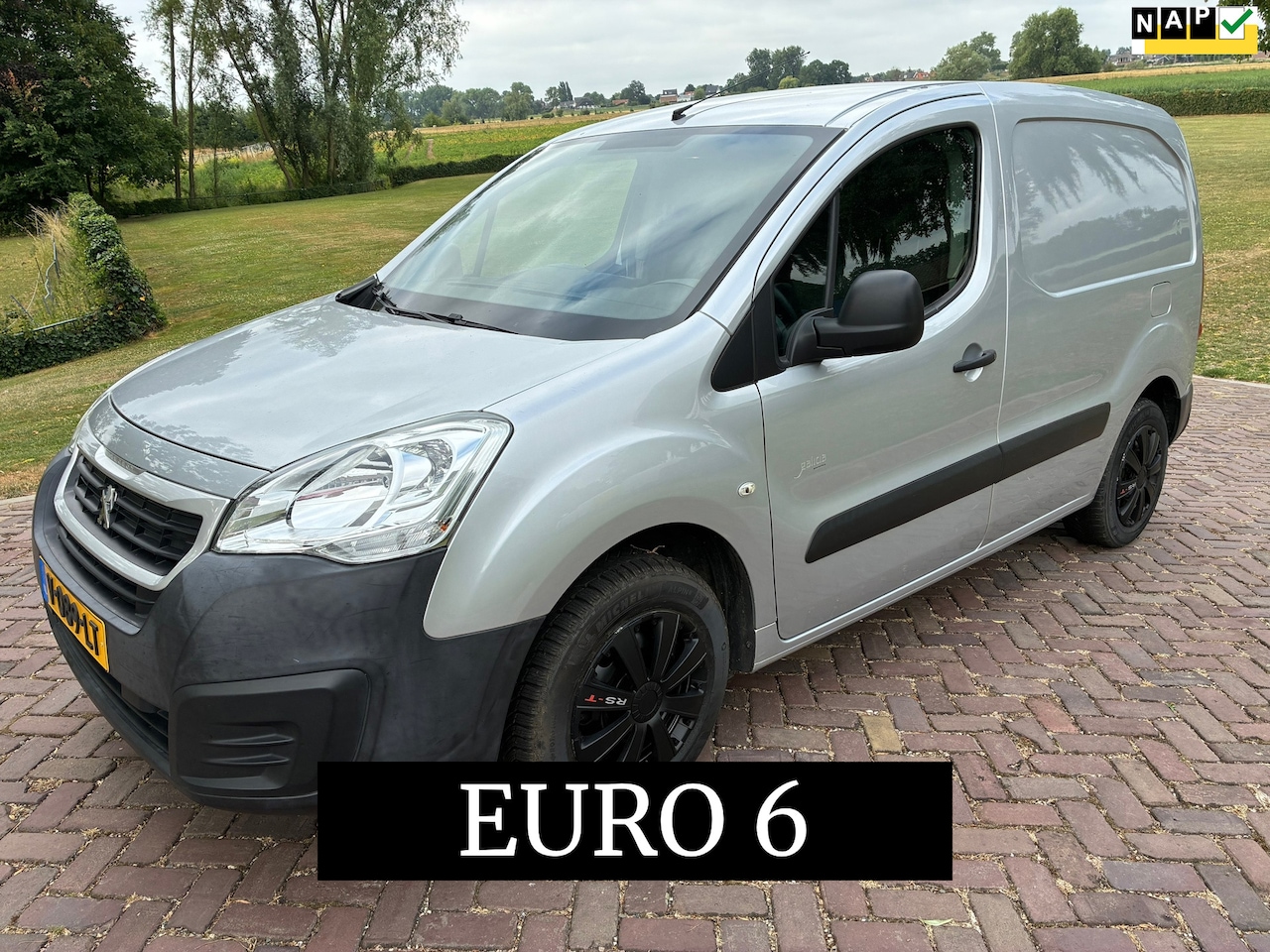 Peugeot Partner - 1.6 BlueHDi 100pk EURO 6, AIRCO CRUISE PARKEERSENSOREN - AutoWereld.nl
