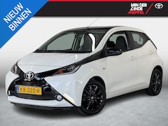 Toyota Aygo - 1.0 VVT-i X-Play Camera LM Velgen Bi-tone