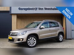 Volkswagen Tiguan - 1.4 TSI 161PK Sport&Style Pano.Dak Alcantara 17inch LM Cruise Control *Keurig Nette Tiguan