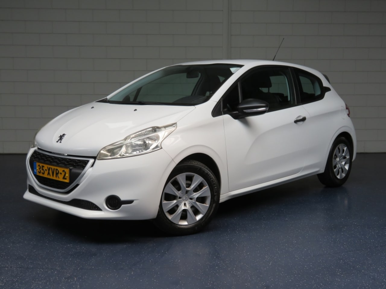 Peugeot 208 - 1.2 Vti Access 1.2 VTi Access - AutoWereld.nl