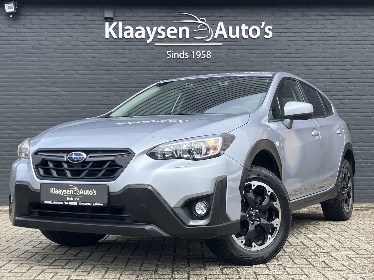 Subaru XV - 1.6i Pure AWD AUT. | climate control | adaptieve cruise control | apple carplay | parkeers - AutoWereld.nl