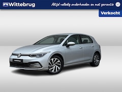 Volkswagen Golf - 1.4 eHybrid 204PK Style / Memory Seat / Digitale Cockpit / LED / Achteruitrijcamera / Stuu