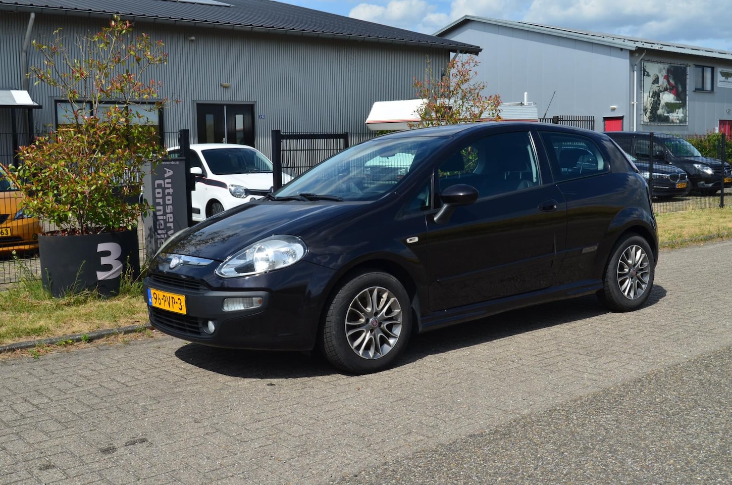 Fiat Punto Evo - 1.3 M-Jet Dynamic Clima|Trekhaak|Electr. pakket - AutoWereld.nl