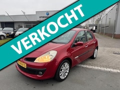 Renault Clio - 1.2 TCE Rip Curl