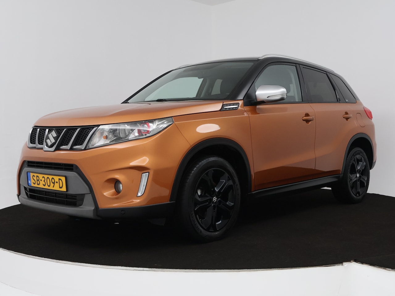 Suzuki Vitara - 1.4 S | Apple CarPlay / Android Auto | Climate Control | Navigatie | Stoelverwarming | Ach - AutoWereld.nl